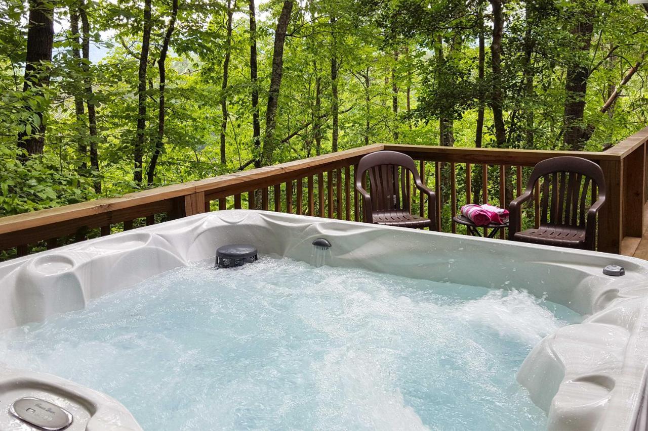 Natures Retreat With Hot Tub 7 Mi To Bryson City Whittier Buitenkant foto